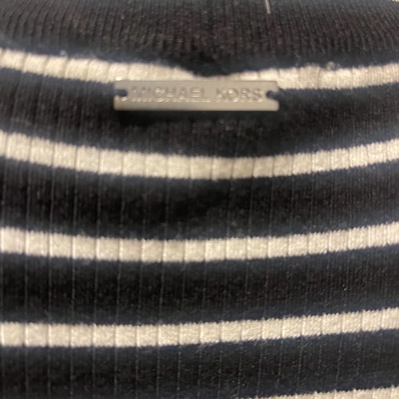 Collette's Closet | Fun Michael Kors Black & White Bodycon Dress - Picture 5 of 6